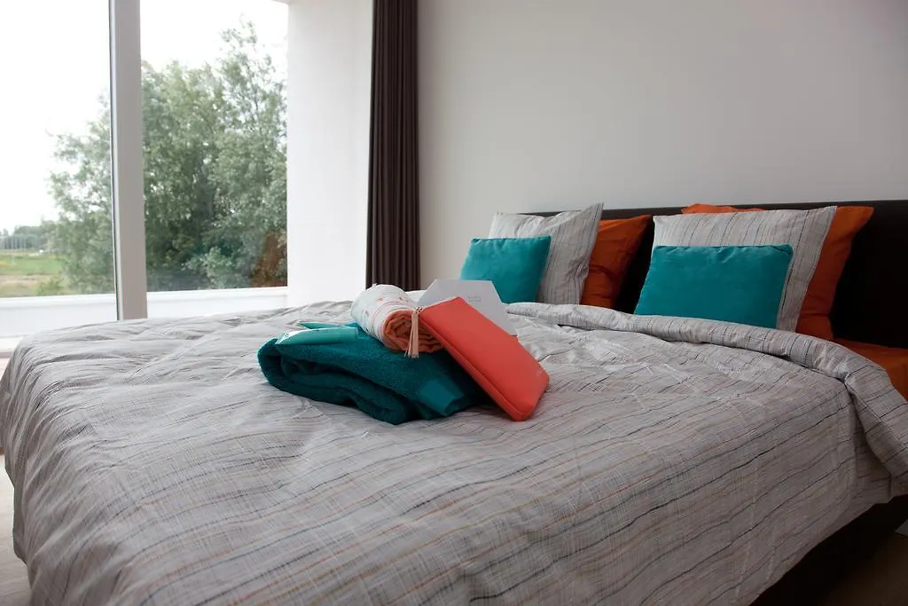 Nimis Villa Ostend